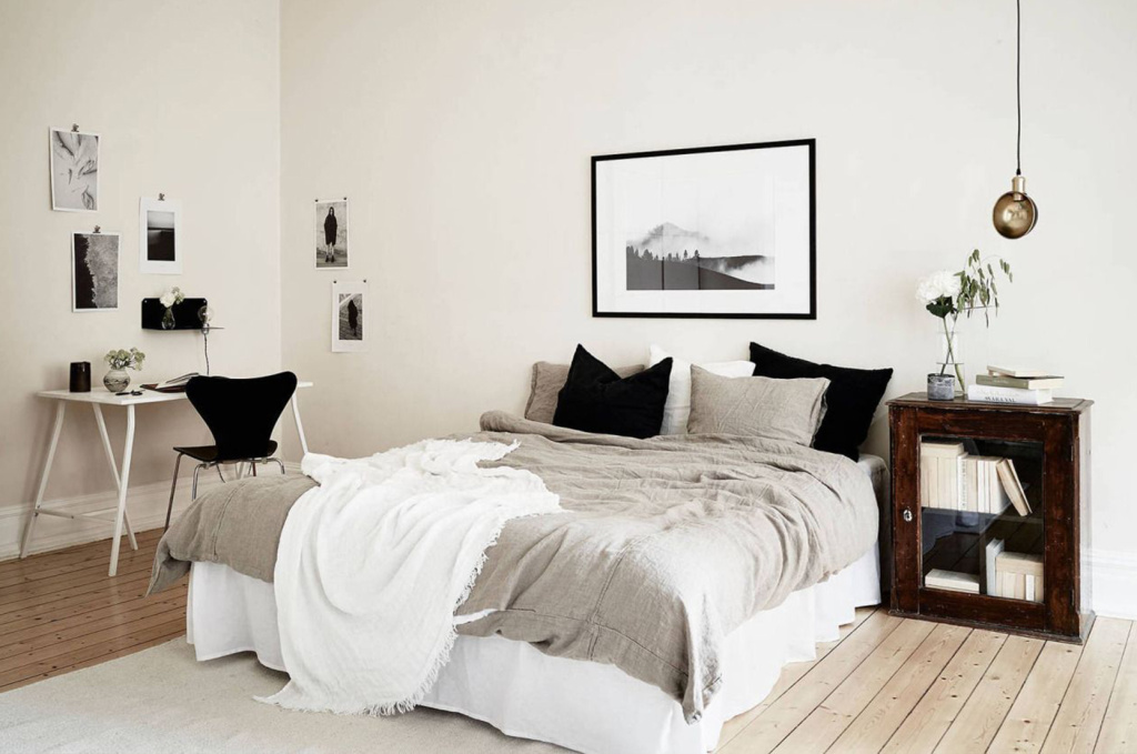 Дерево в интерьерах 2026